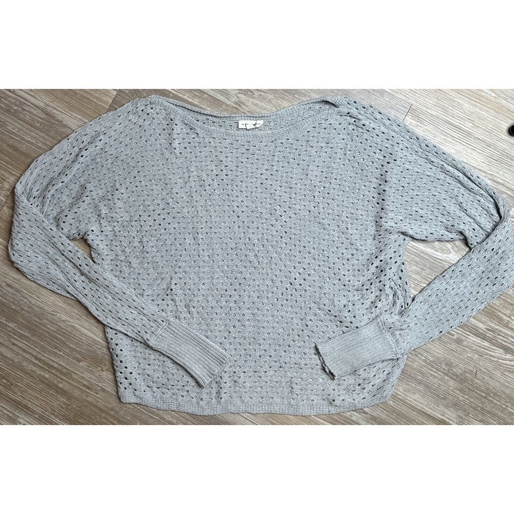 EE:Some Women's Eyelet Knit Sweater M/L Gray Long Sleeve Oversize Cropped